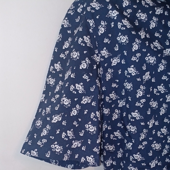 H&M Dark Blue Floral Button Down Slim Fit Shirt, L - Picture 2 of 8